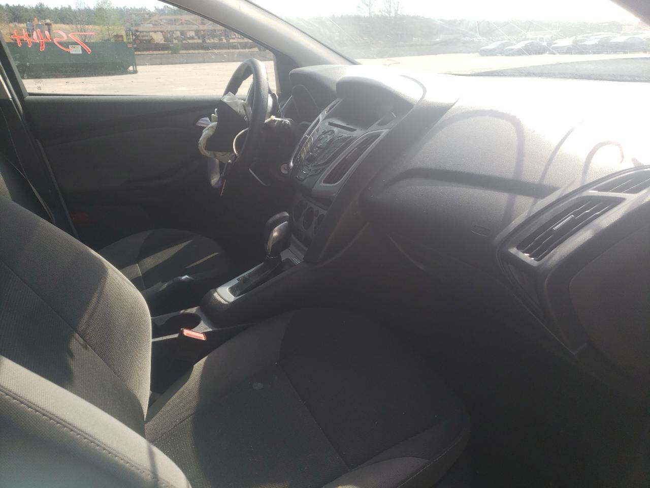 Photo 5 from auction – 2012 FORD FUSION with VIN 1FAHP3K22CL303742