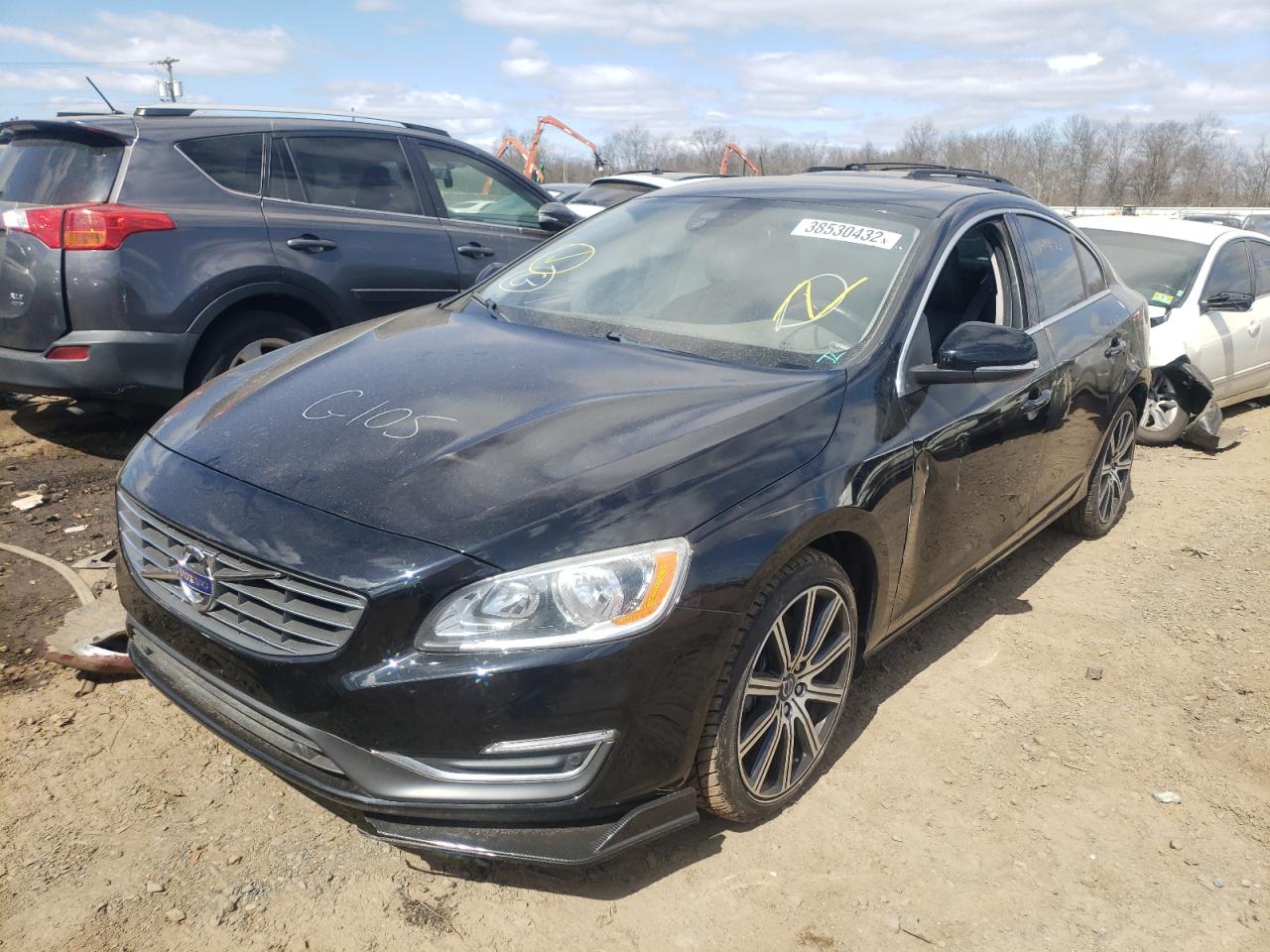 Photo 2 from auction – 2014 VOLVO S60 T6 with VIN YV1902FHXE2274523