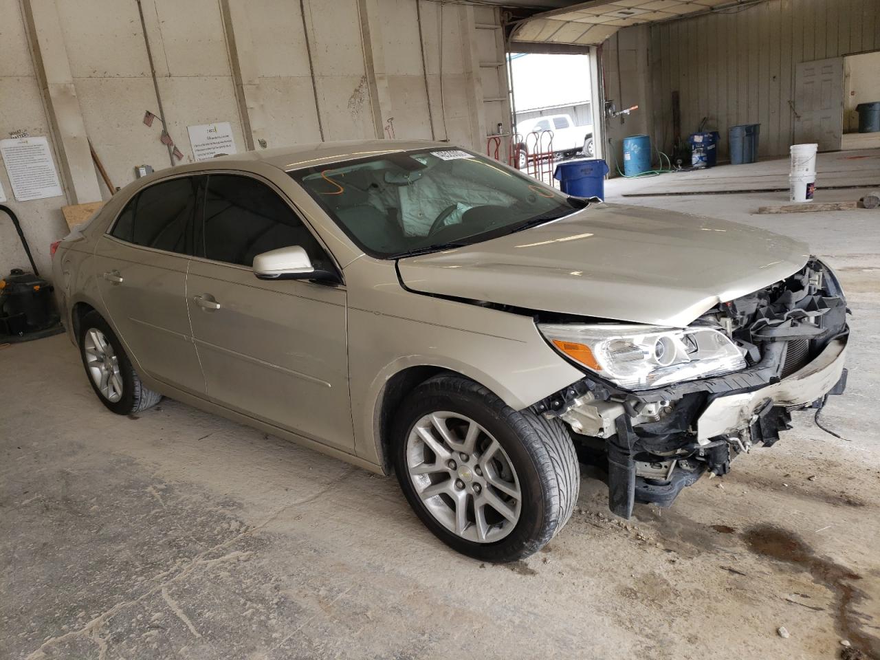 CHEVROLET MALIBU 1LT 2015 with VIN 1G11C5SL2FF291762 - Photo from auction