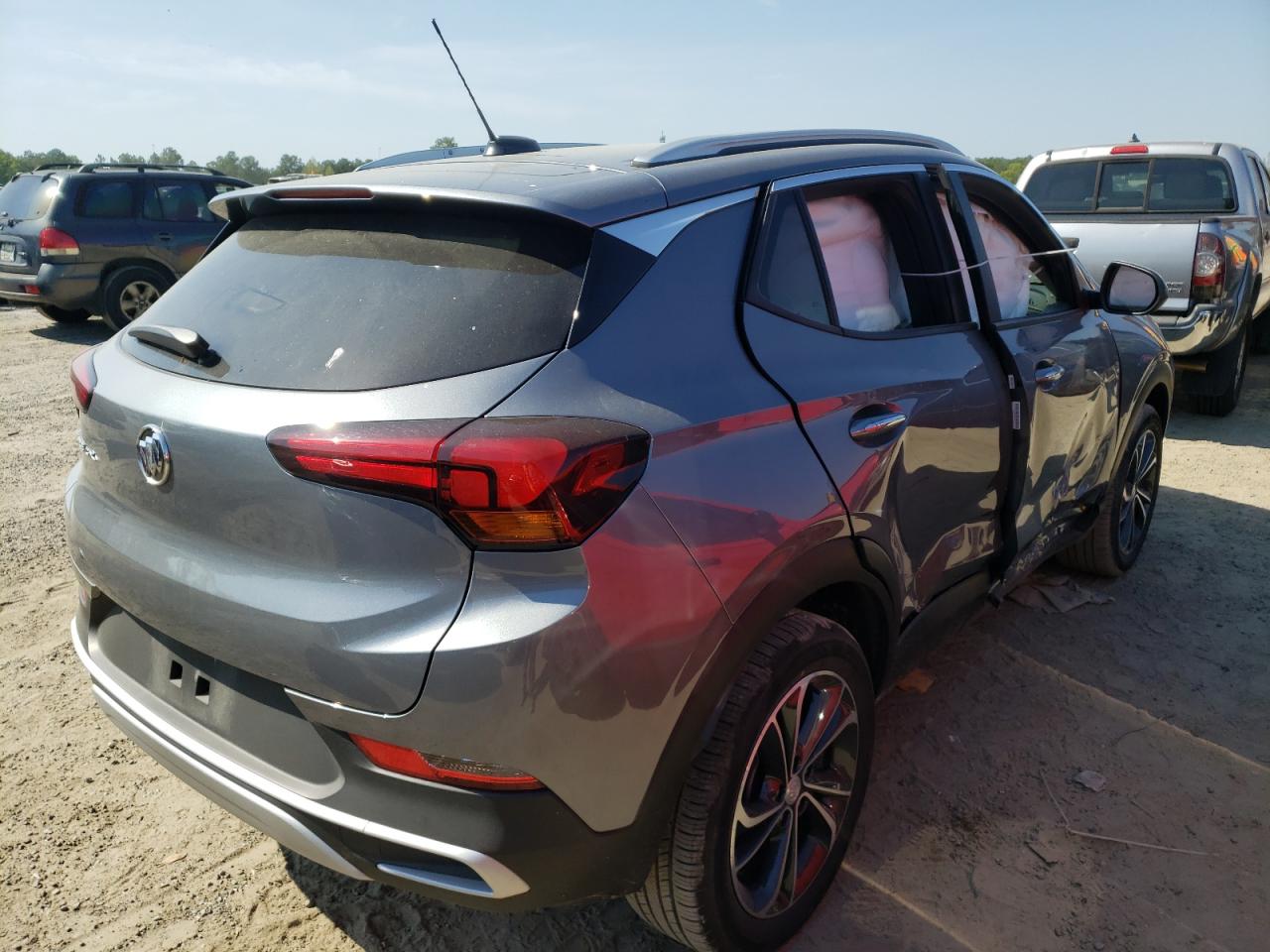 Photo 4 from auction – 2021 BUICK ENCORE GX with VIN KL4MMDSL0MB157309