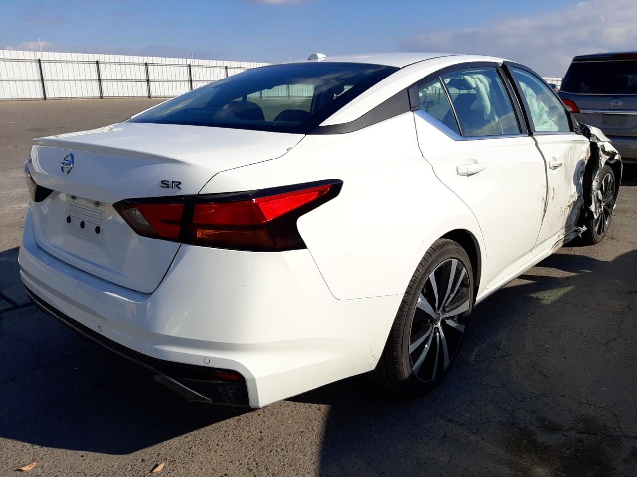 Photo 4 from auction – 2021 NISSAN ALTIMA SR with VIN 1N4BL4CV4MN419224