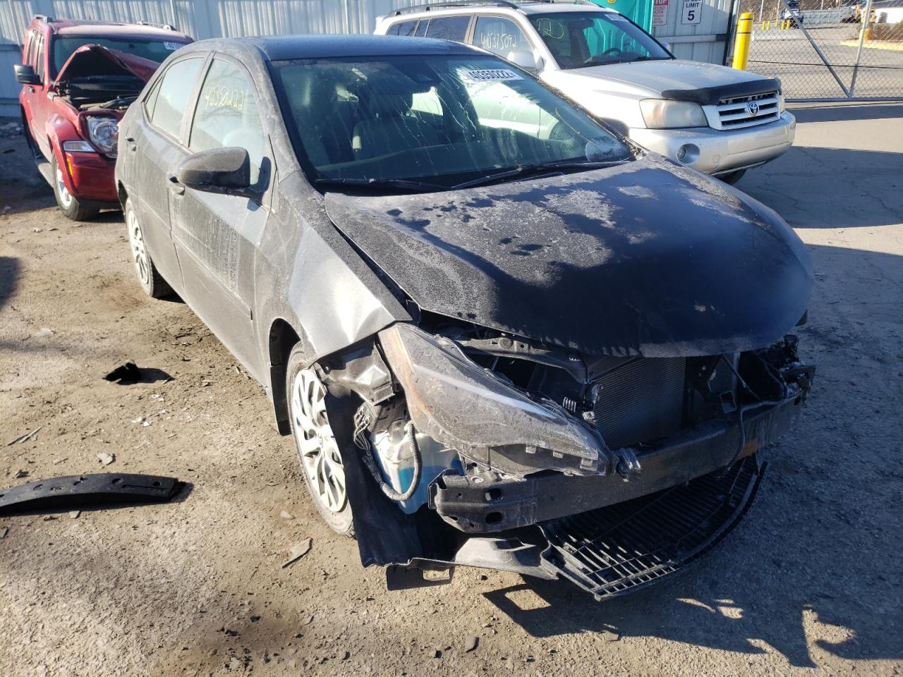 TOYOTA COROLLA L 2018 with VIN 2T1BURHE3JC075204 - Photo from auction