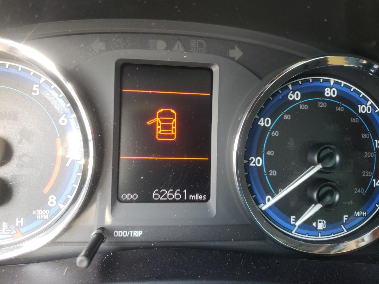 Photo 8 from auction – 2019 TOYOTA COROLLA L with VIN 5YFBURHE3KP866740