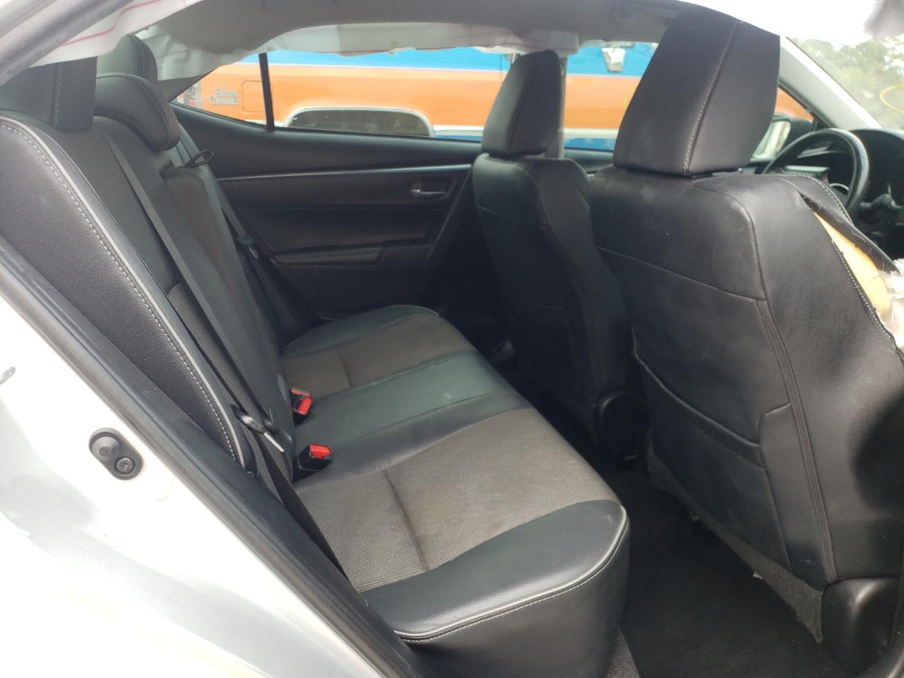 Photo 6 from auction – 2015 TOYOTA COROLLA L with VIN 5YFBURHE7FP196065