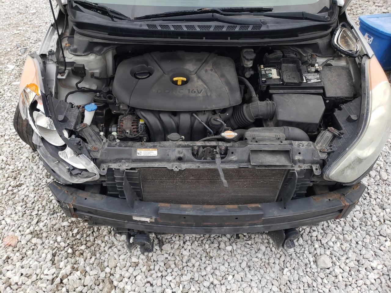 Photo 7 from auction – 2012 HYUNDAI ELANTRA GL with VIN 5NPDH4AE6CH086465
