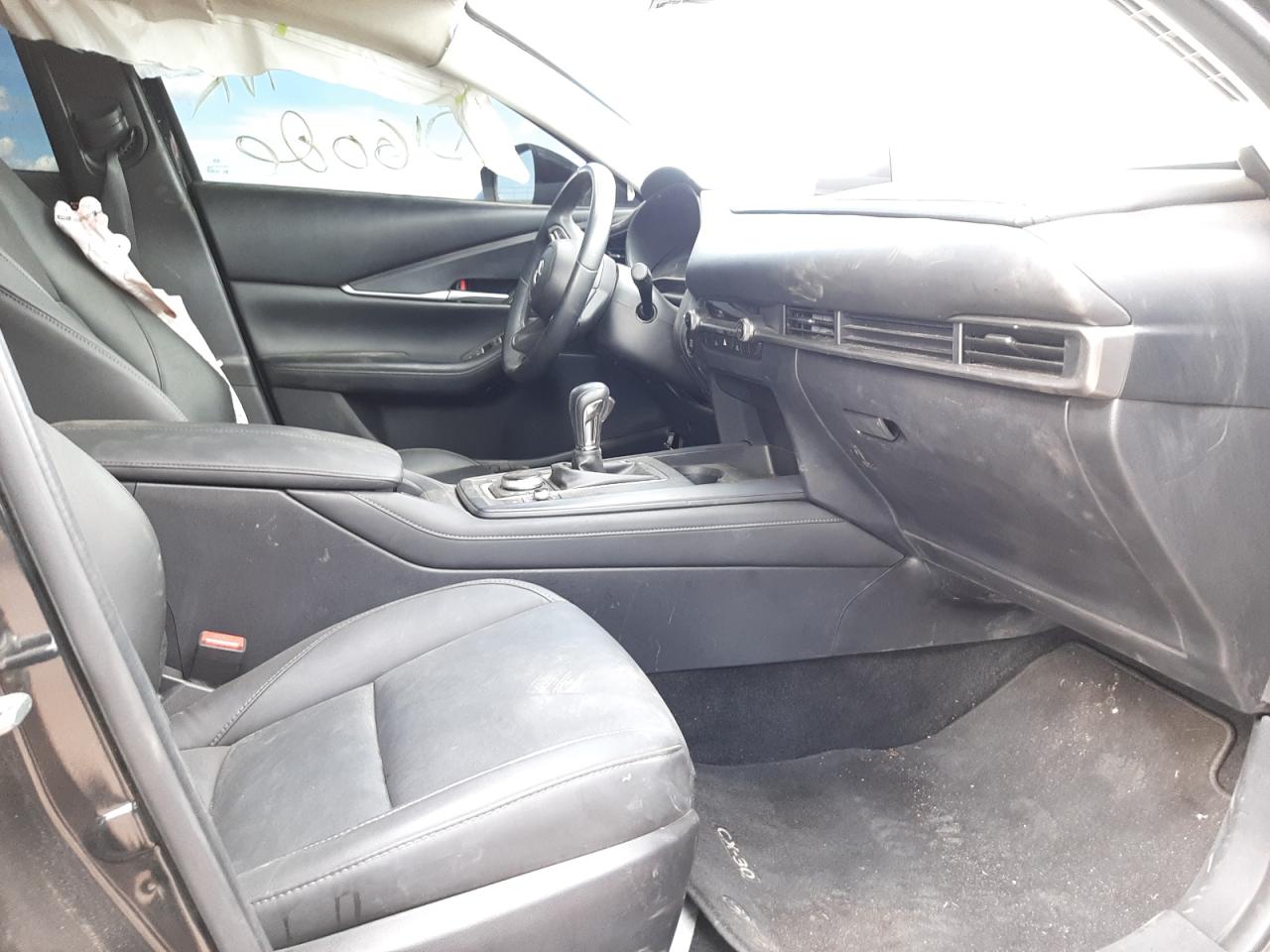 Photo 5 from auction – 2021 MAZDA CX-30 SELE with VIN 3MVDMBBL1MM244492