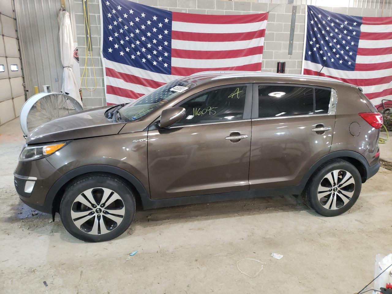 Photo 9 from auction – 2013 KIA SPORTAGE E with VIN KNDPCCA29D7469429