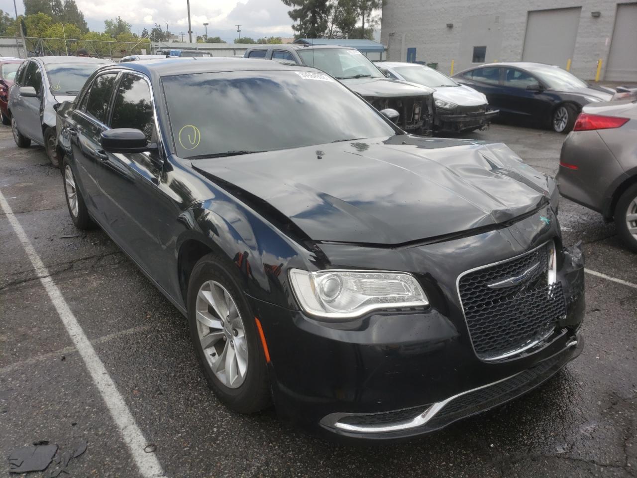 CHRYSLER 300 LIMITE 2015 with VIN 2C3CCAAG0FH898940 - Photo from auction