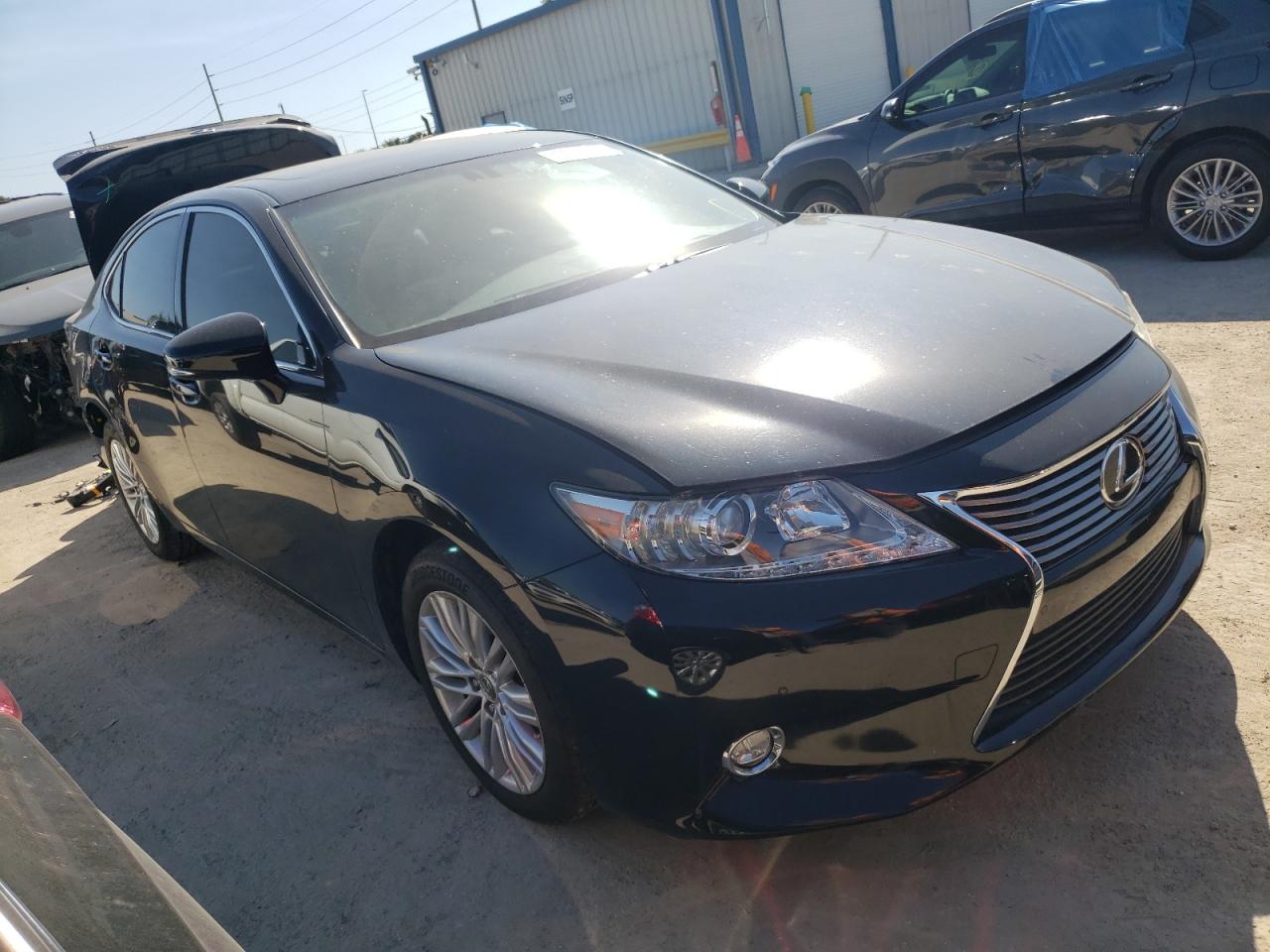 LEXUS ES 350 2015 with VIN JTHBK1GG2F2162736 - Photo from auction