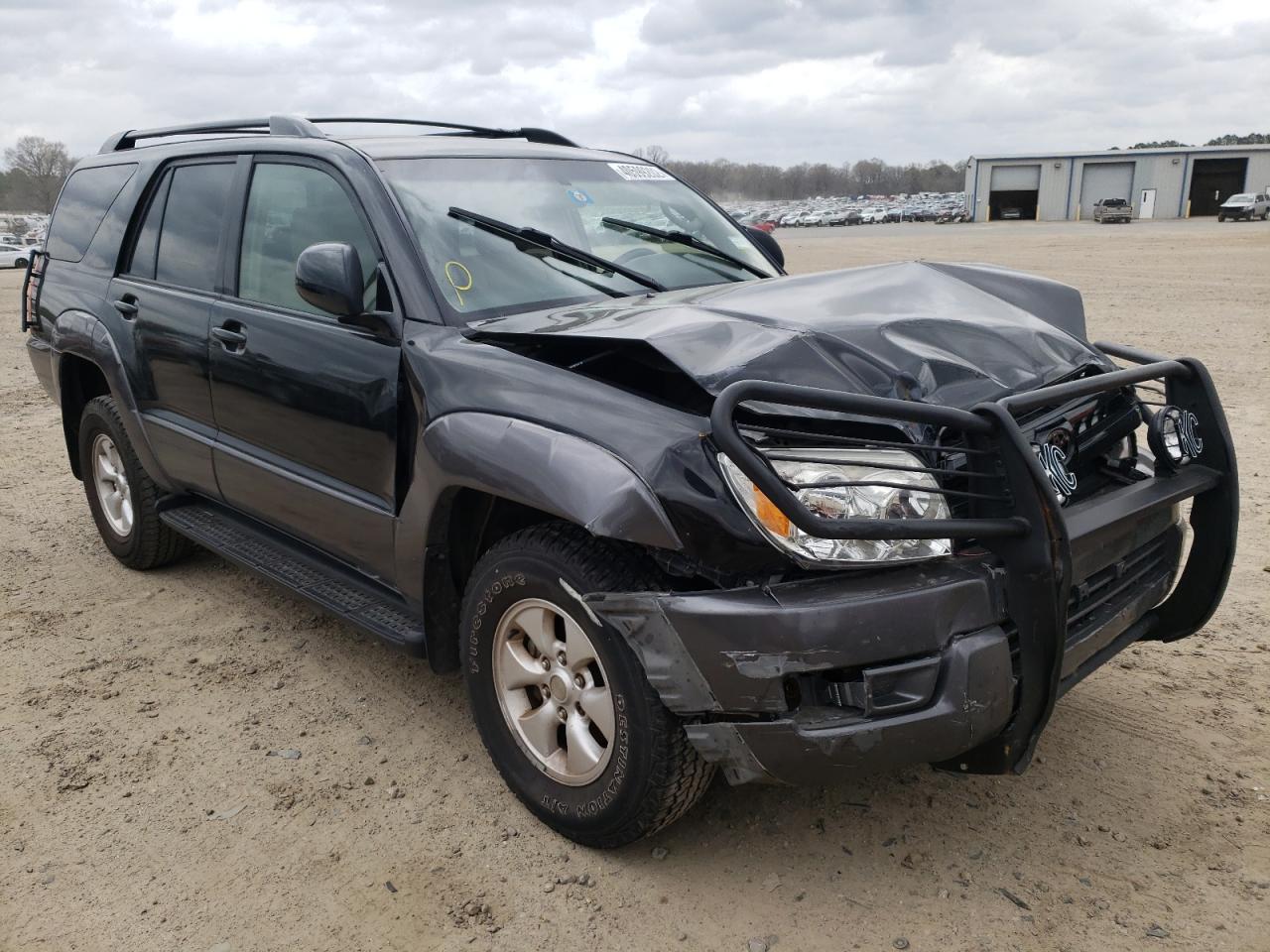 TOYOTA 4RUNNER SR 2003 with VIN JTEZU14R030008075 - Photo from auction