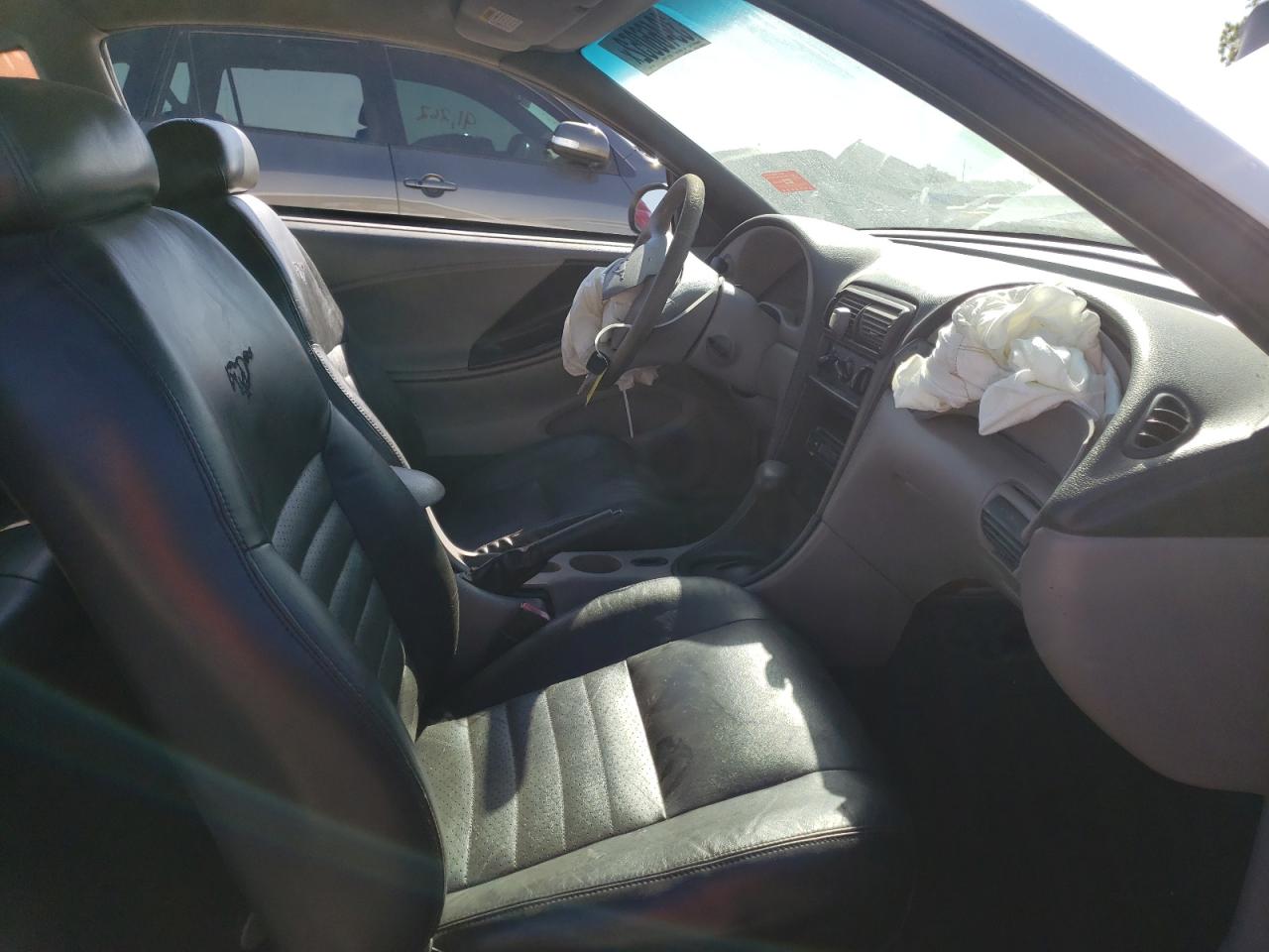 Photo 5 from auction – 2002 FORD MUSTANG with VIN 1FAFP40432F218309