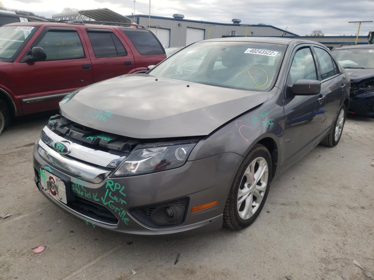 Photo 2 from auction – 2012 FORD FUSION SE with VIN 3FAHP0HA4CR387609