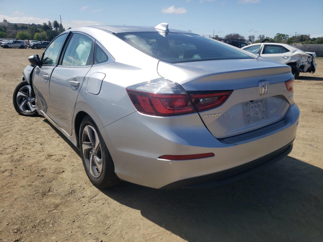 Photo 3 from auction – 2019 HONDA INSIGHT EX with VIN 19XZE4F51KE021470