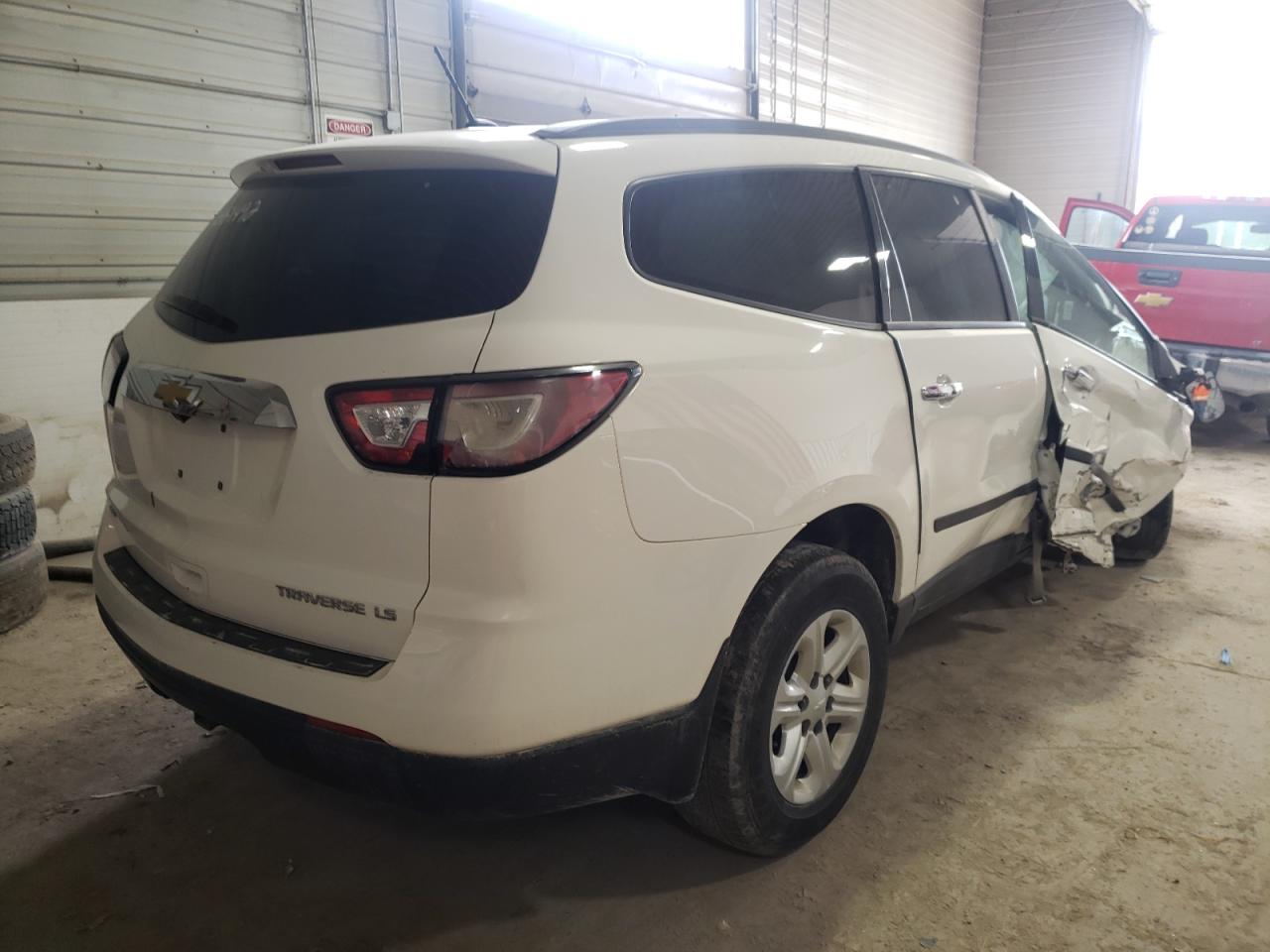 Photo 4 from auction – 2014 CHEVROLET TRAVERSE L with VIN 1GNKVFKD4EJ314482