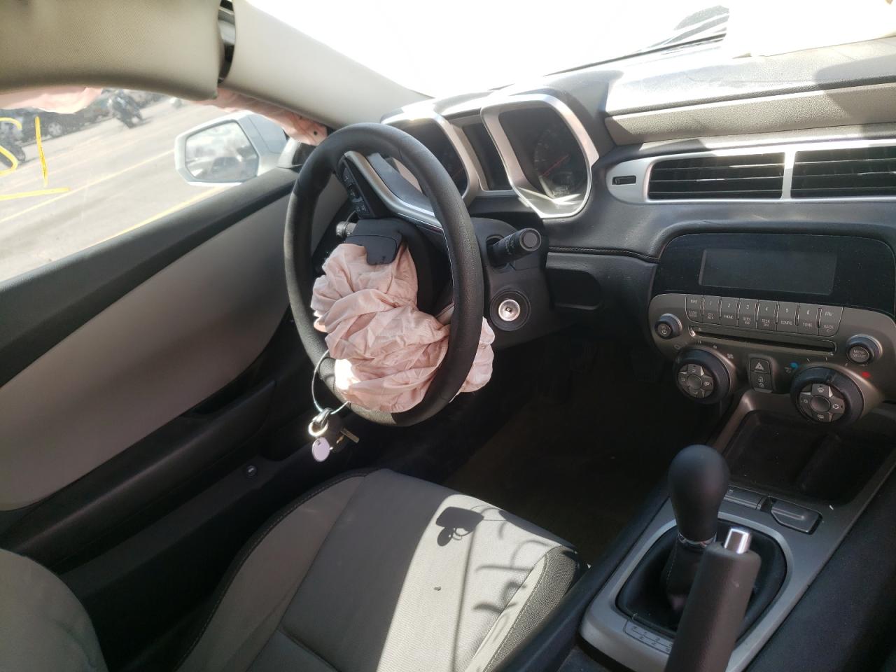 Photo 9 from auction – 2013 CHEVROLET CAMARO LS with VIN 2G1FE1E30D9146522