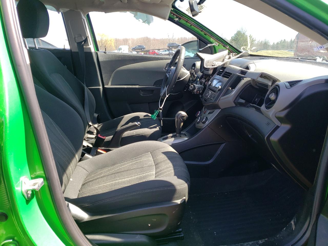 Photo 5 from auction – 2014 CHEVROLET SONIC LT with VIN 1G1JC6SBXE4226939