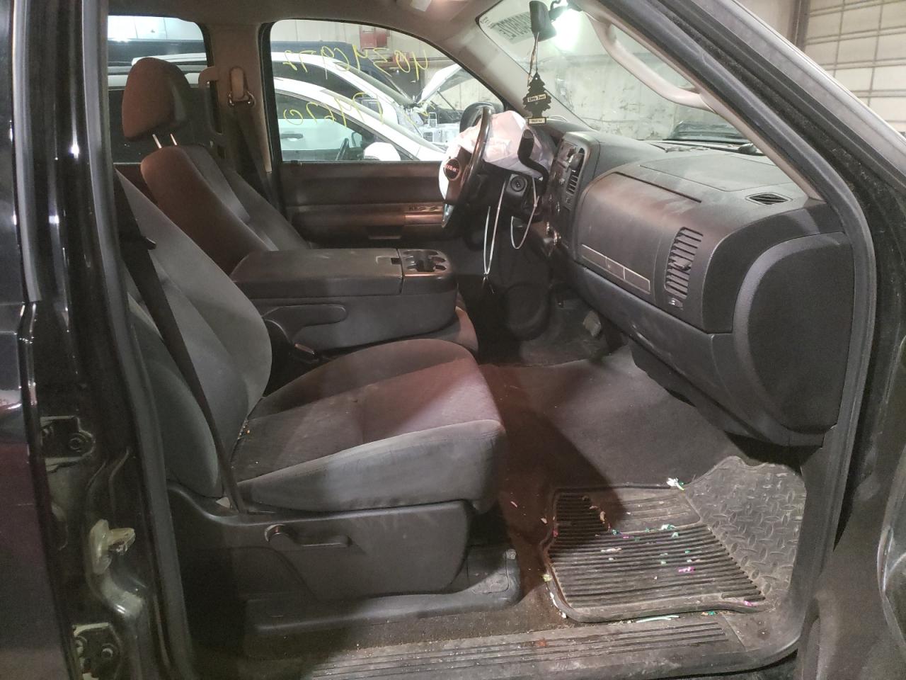 Photo 5 from auction – 2009 GMC SIERRA K15 with VIN 3GTEK23349G268723