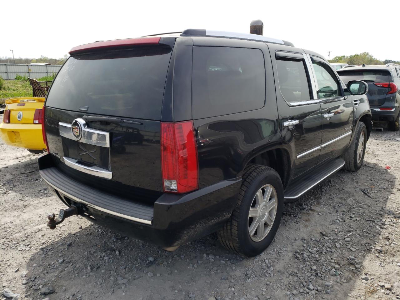Photo 4 from auction – 2007 CADILLAC ESCALADE L with VIN 1GYEC63897R280177