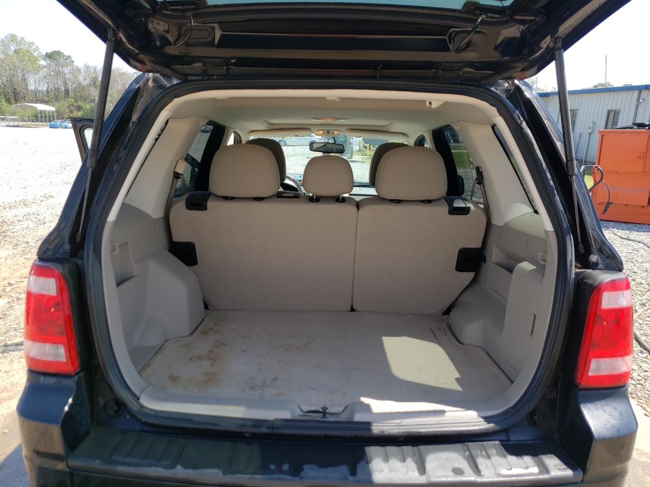 Photo 9 from auction – 2012 FORD ESCAPE XLT with VIN 1FMCU0DG7CKA92933