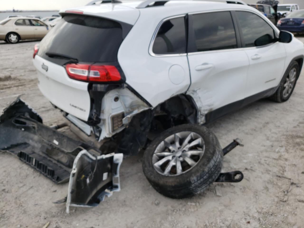 Photo 9 from auction – 2018 JEEP CHEROKEE L with VIN 1C4PJMDB4JD501157