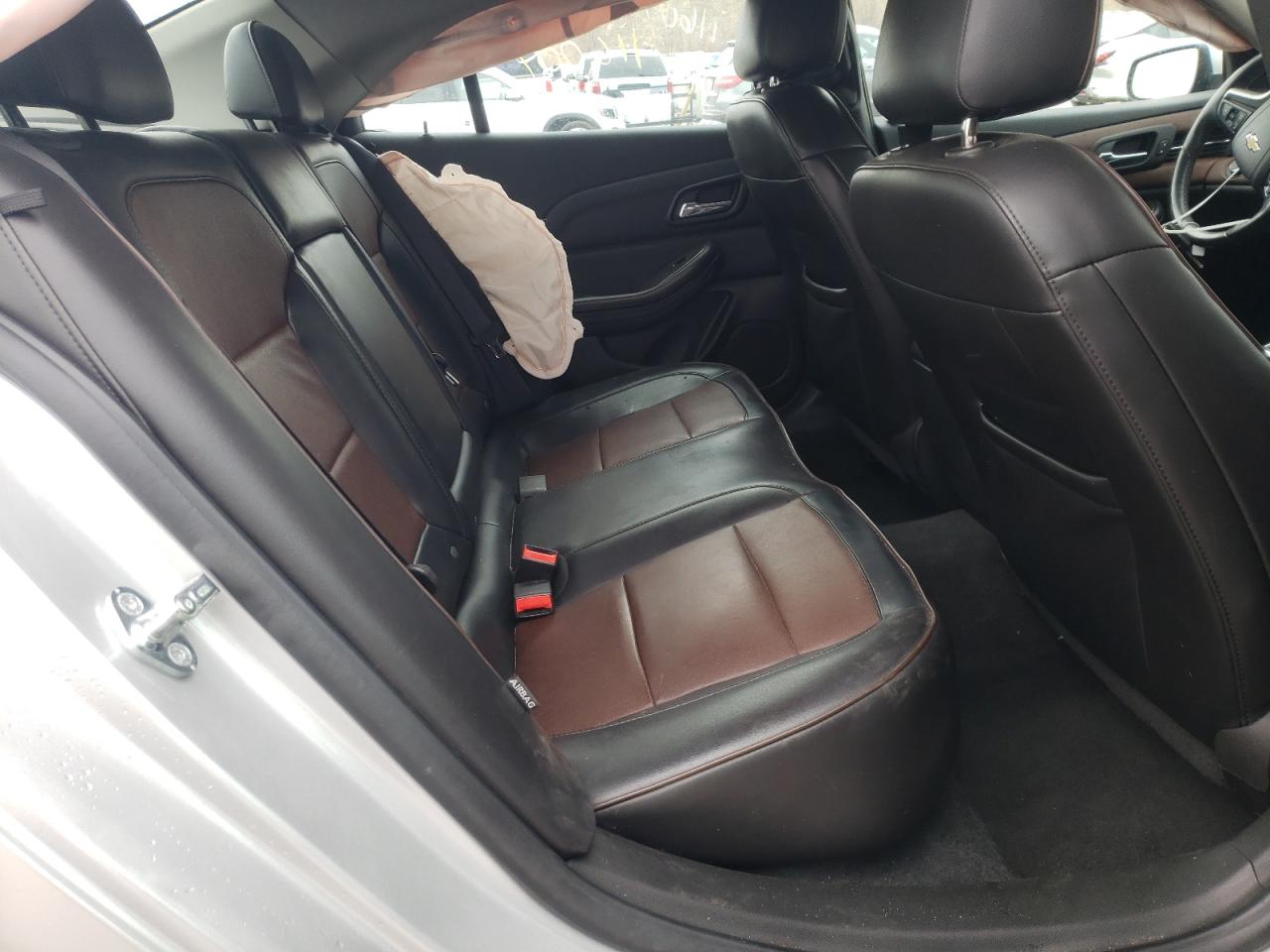Photo 6 from auction – 2015 CHEVROLET MALIBU LTZ with VIN 1G11F5SL7FF282157