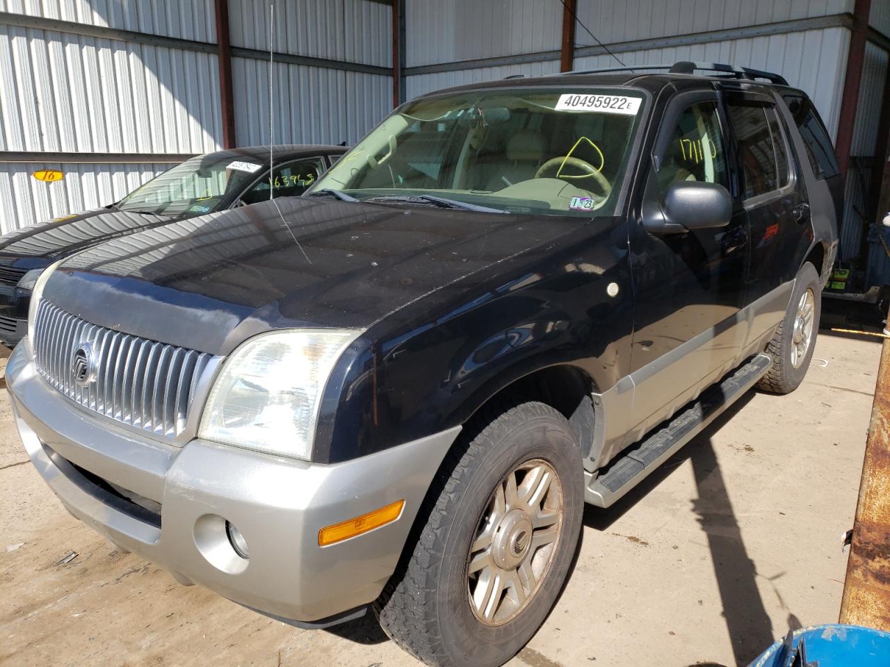 Photo 2 from auction – 2003 MERCURY MOUNTAINEE with VIN 4M2DU86W53ZJ52527