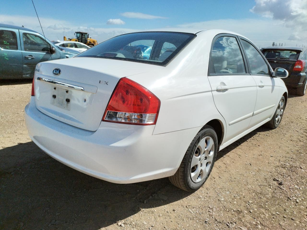 صورة رقم 4 من المزاد - 2008 KIA SPECTRA EX مع VIN KNAFE121785493971