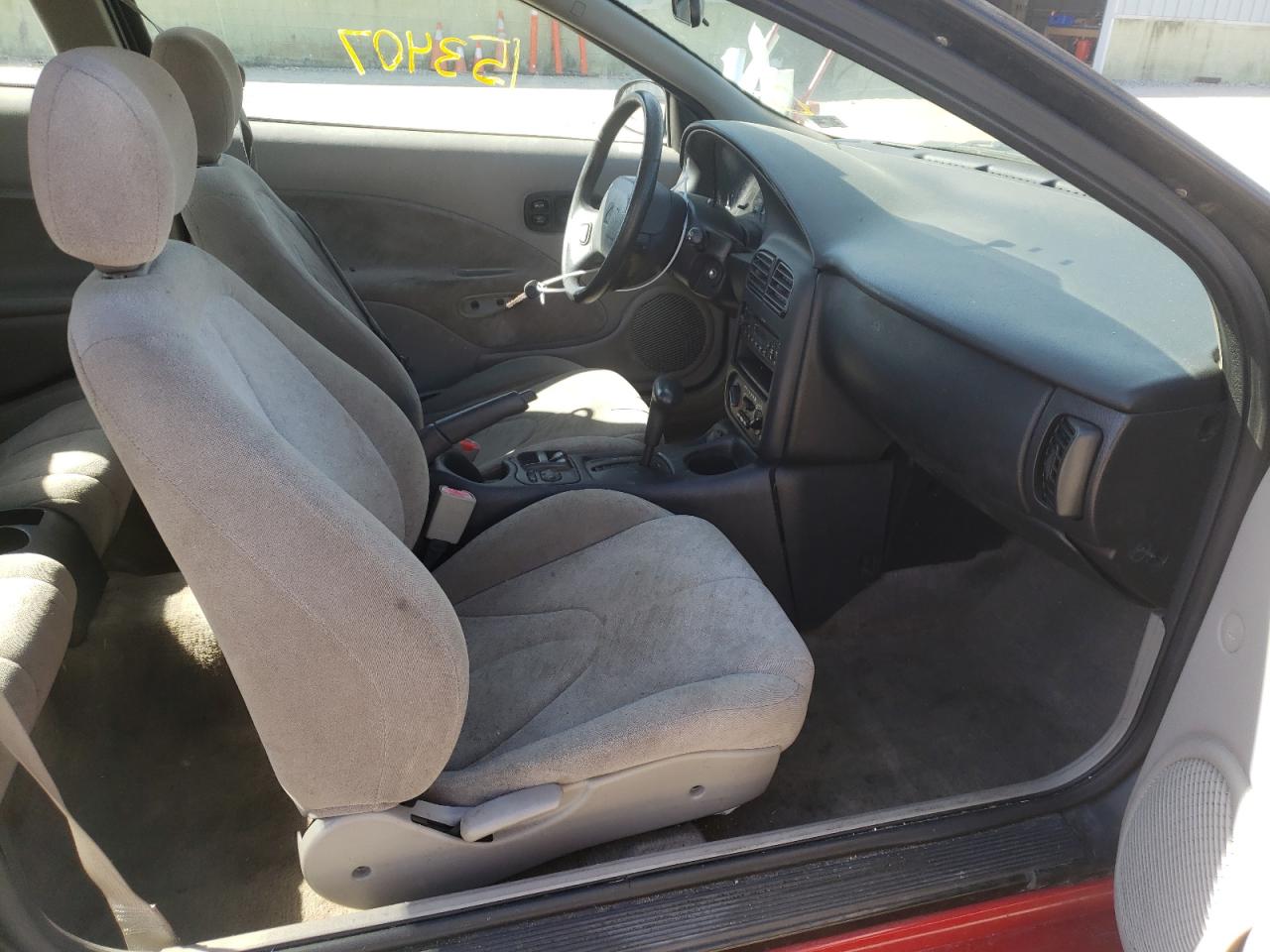 Photo 5 from auction – 2002 SATURN SC2 with VIN 1G8ZY12742Z201912