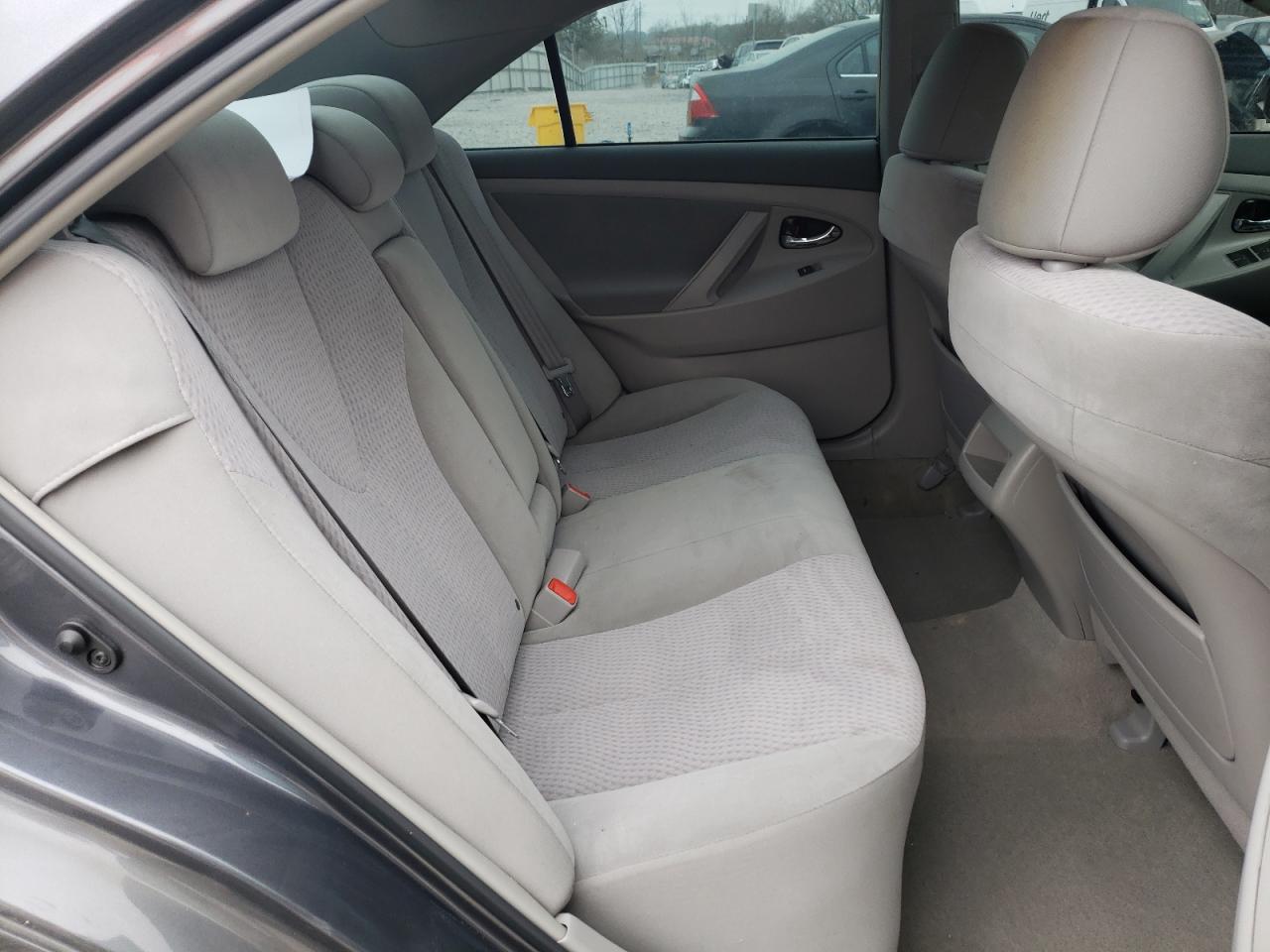 Фото 6 с аукциона – 2011 TOYOTA CAMRY BASE с VIN 4T1BF3EK0BU211628