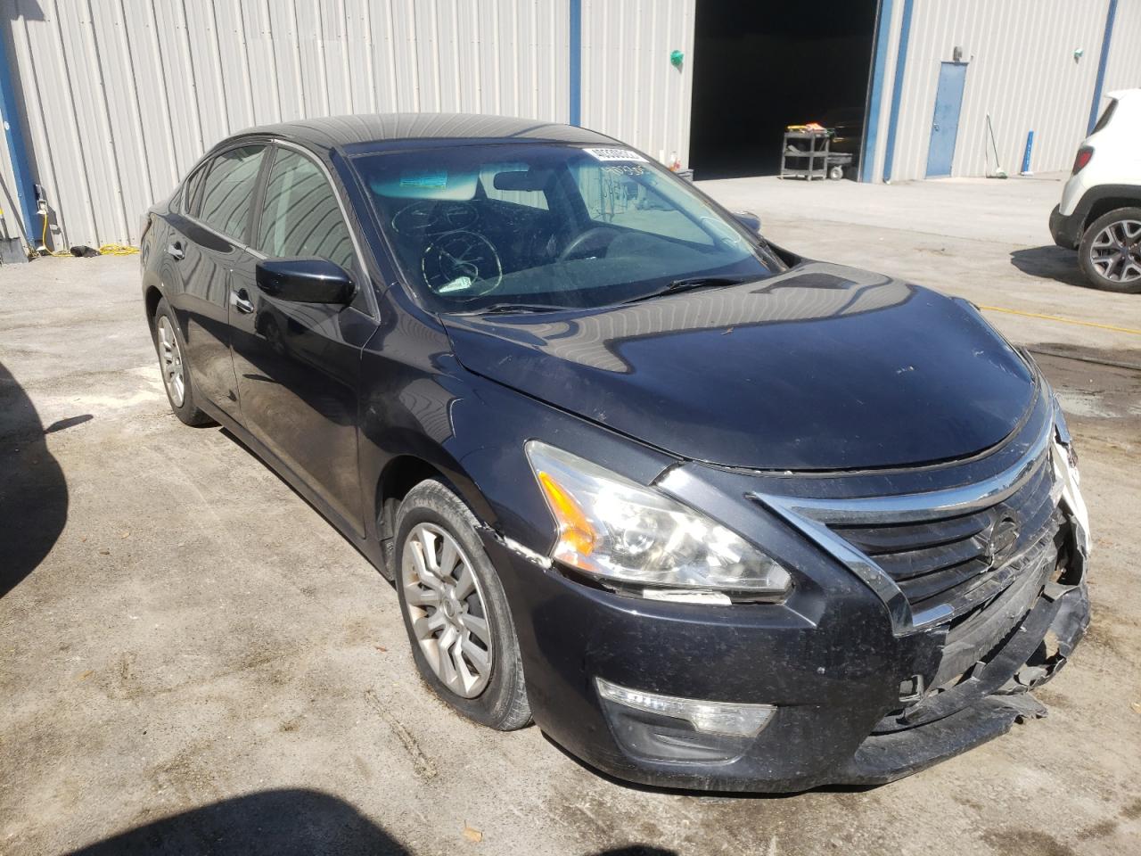 Photo 1 from auction – 2015 NISSAN ALTIMA 2.5 with VIN 1N4AL3AP5FN385016