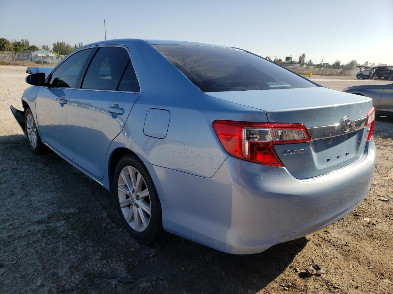 Photo 3 from auction – 2013 TOYOTA CAMRY L with VIN 4T1BF1FK6DU719186