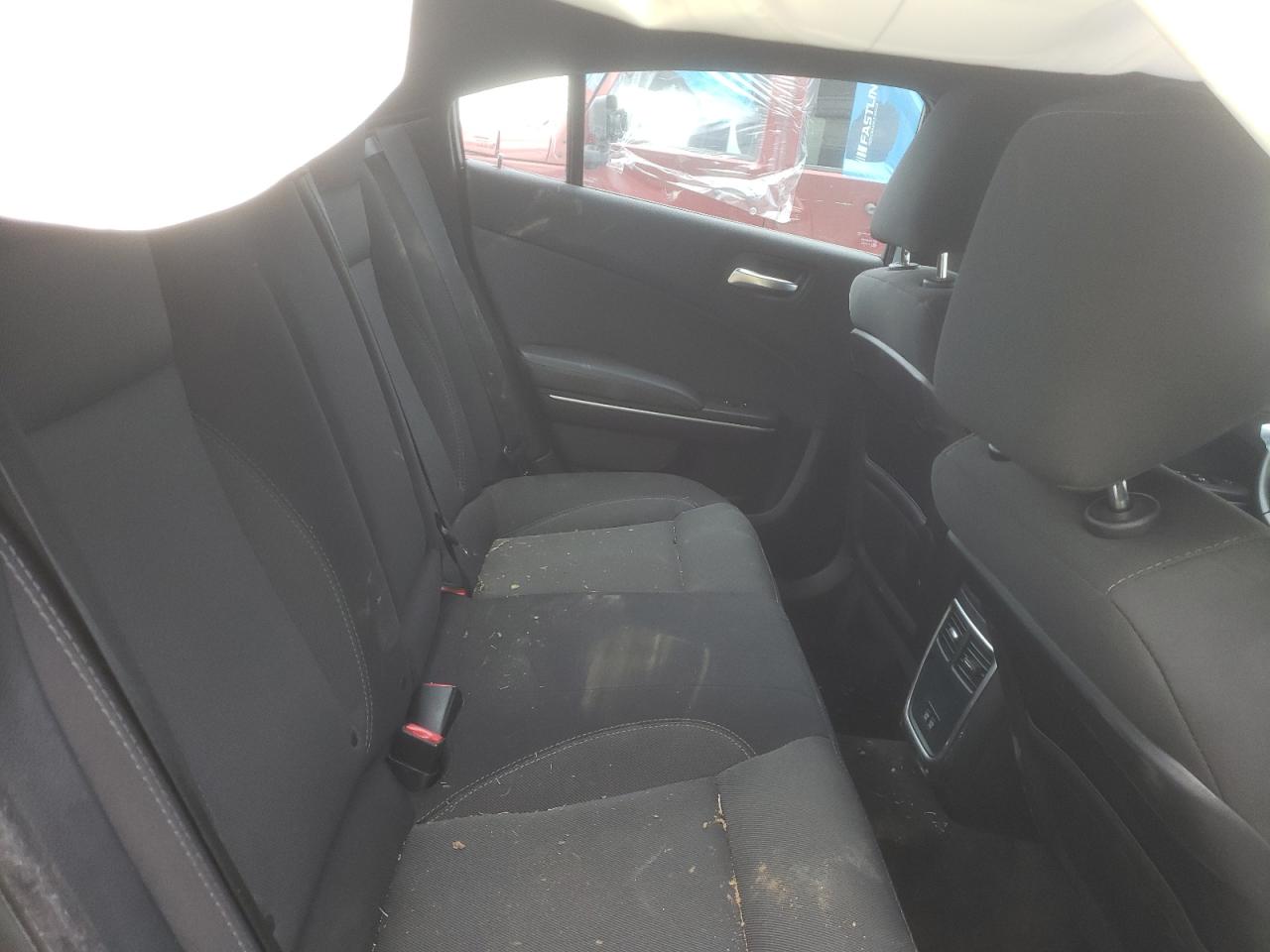 Photo 6 from auction – 2017 DODGE CHARGER SE with VIN 2C3CDXBG6HH655022