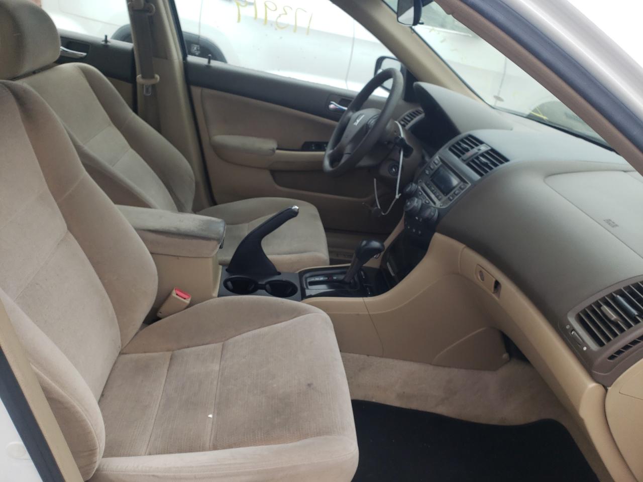 Photo 5 from auction – 2007 HONDA ACCORD SE with VIN JHMCM56347C011980