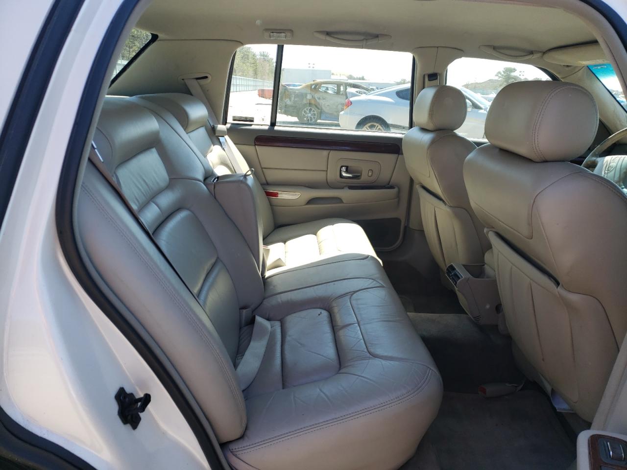 Photo 6 from auction – 1999 CADILLAC DEVILLE with VIN 1G6KD54Y7XU719617