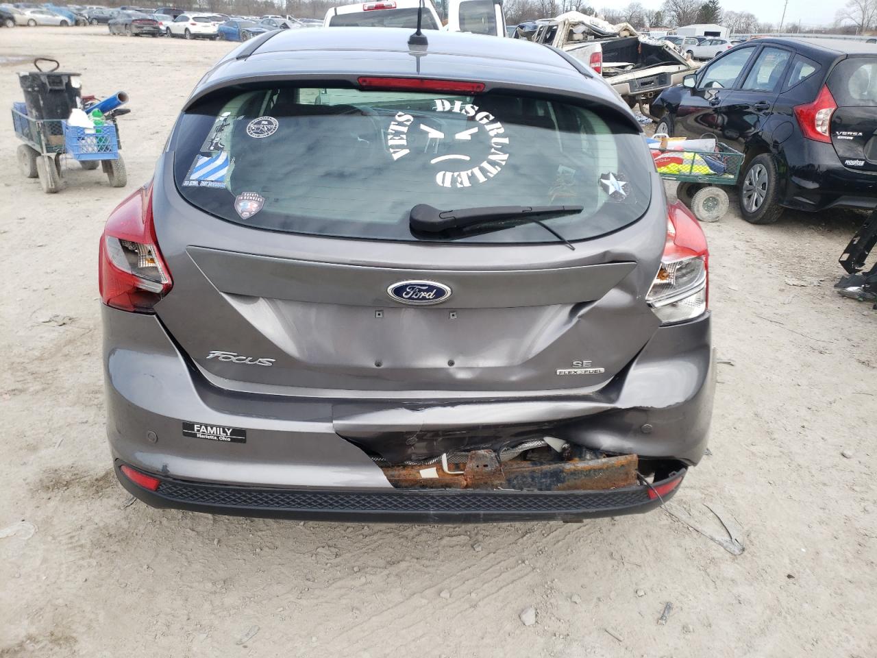 Zdjęcie 9 z aukcji – 2013 FORD FOCUS SE z VIN 1FADP3K23DL137344