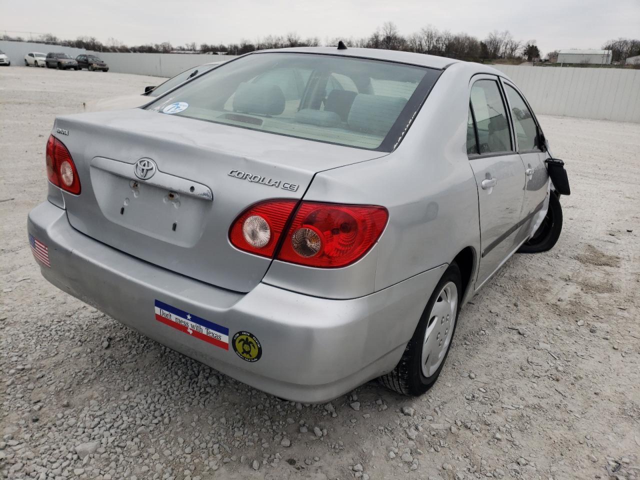Photo 4 from auction – 2007 TOYOTA COROLLA CE with VIN JTDBR32E370105909