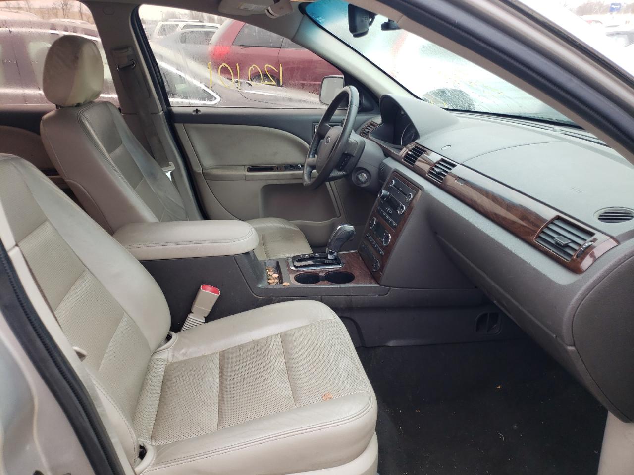 Photo 5 from auction – 2008 FORD TAURUS SEL with VIN 1FAHP24W08G175656