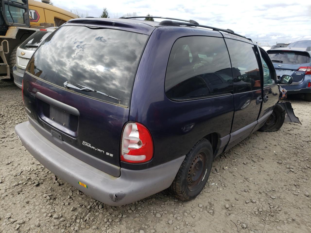 Photo 4 from auction – 1998 DODGE CARAVAN with VIN 2B4GP44GXWR629415