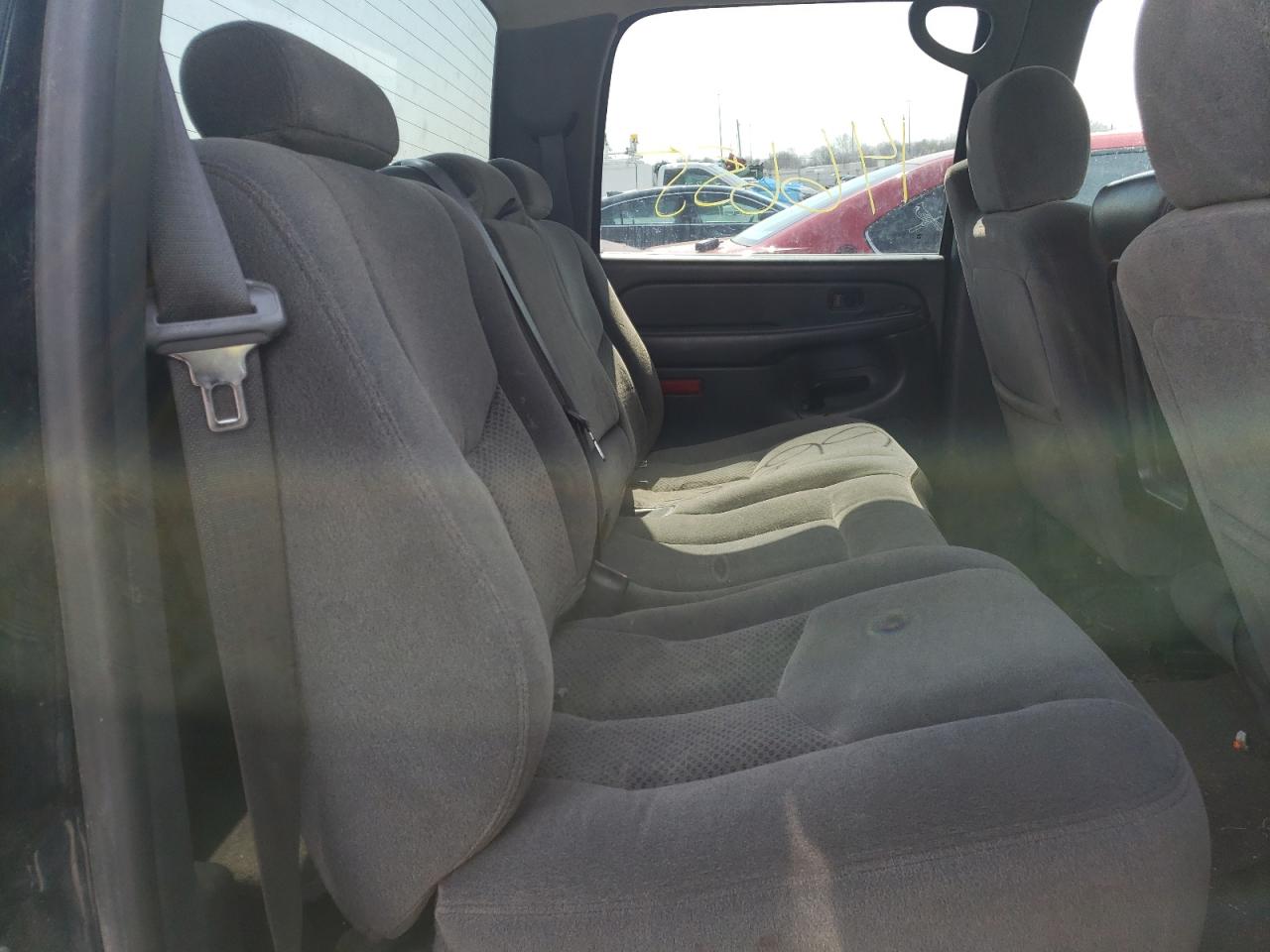 Foto 6 de la subasta – 2005 CHEVROLET SILVERADO con VIN 1GCHK23U55F945232