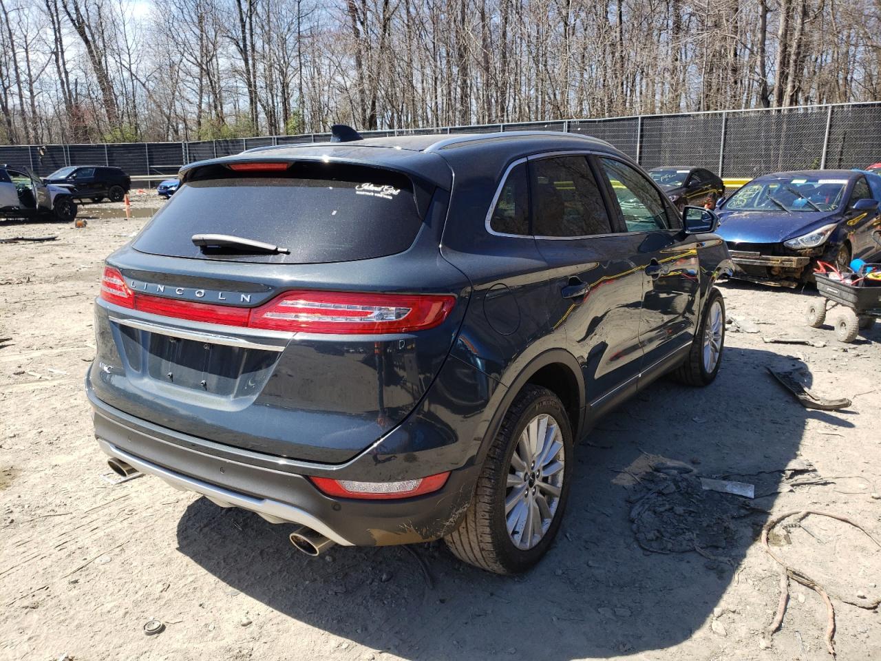 صورة رقم 4 من المزاد - 2019 LINCOLN MKC مع VIN 5LMCJ1C94KUL37477