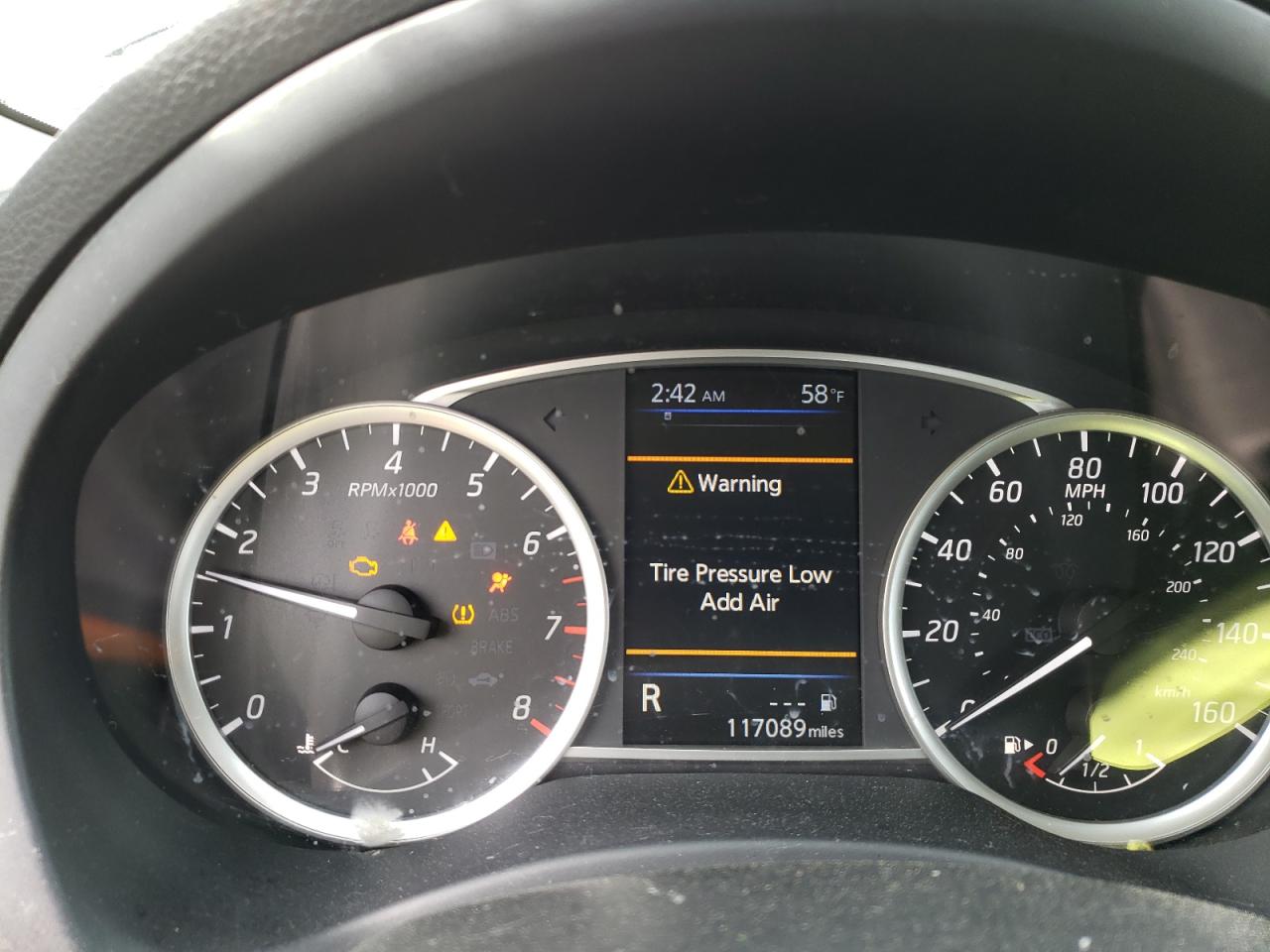 Photo 8 from auction – 2019 NISSAN SENTRA S with VIN 3N1AB7AP1KY303223