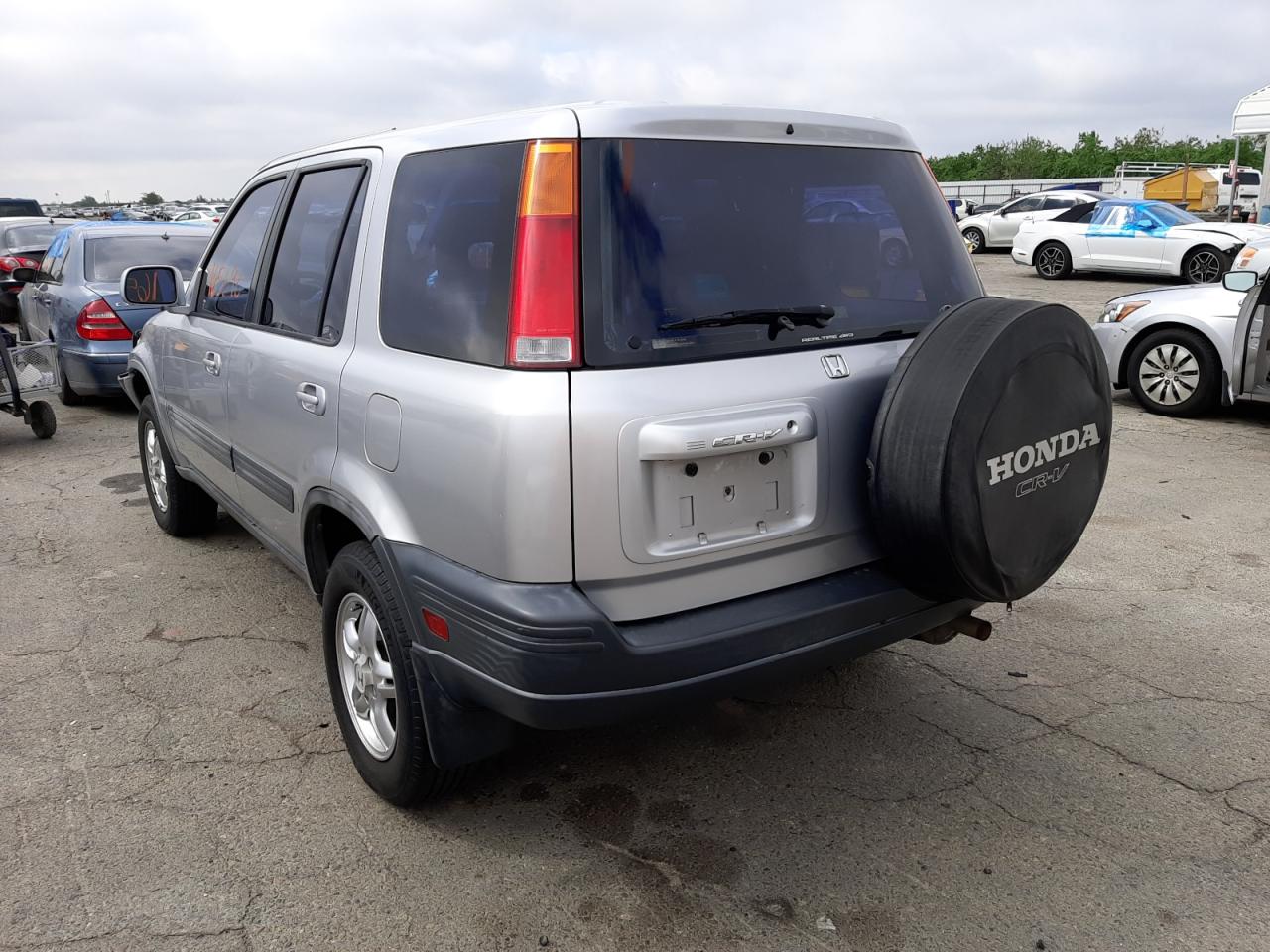 Photo 3 from auction – 2001 HONDA CR-V EX with VIN JHLRD18671S023276
