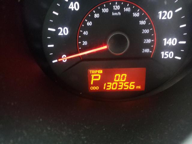 Photo 8 from auction – 2012 KIA SORENTO BA with VIN 5XYKT4A1XCG241478