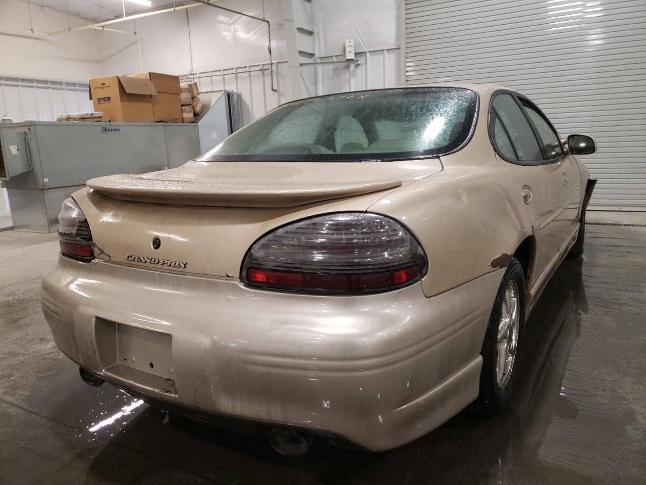 Photo 4 from auction – 2002 PONTIAC GRAND PRIX with VIN 1G2WP52K42F239931
