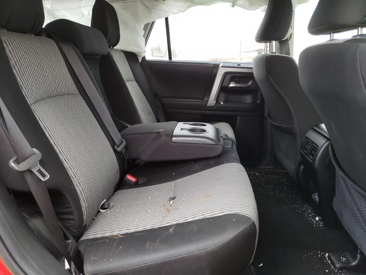 Photo 6 from auction – 2021 TOYOTA 4RUNNER SR with VIN JTEMU5JR8M5940874