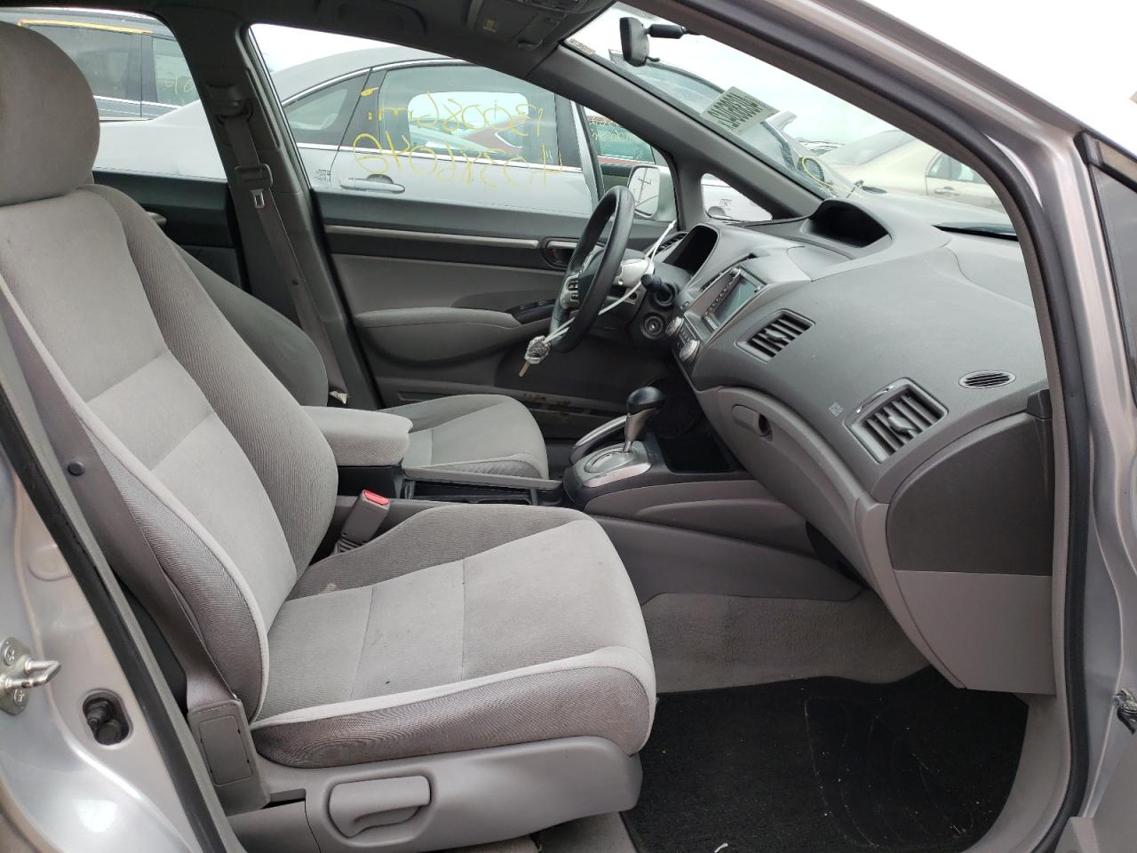 Photo 5 from auction – 2007 HONDA CIVIC EX with VIN 2HGFA168X7H304857