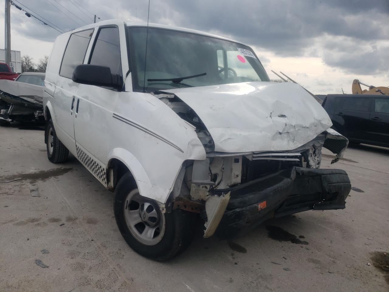 CHEVROLET ASTRO 2002 with VIN 1GCDL19X12B141066 - Photo from auction