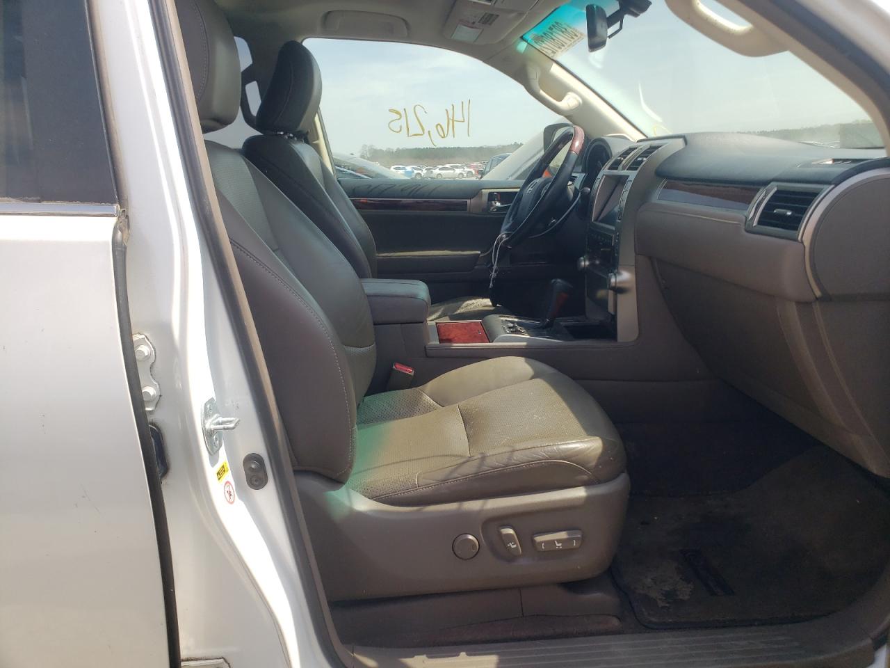 Photo 5 from auction – 2011 LEXUS GX 460 with VIN JTJBM7FX3B5020479