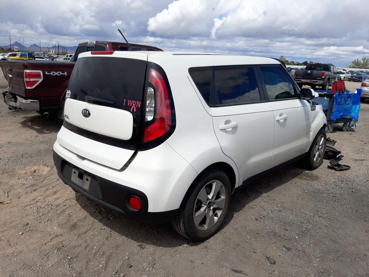 Photo 4 from auction – 2018 KIA SOUL with VIN KNDJN2A20J7539809