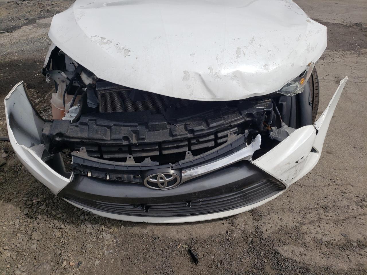 Photo 9 from auction – 2015 TOYOTA CAMRY with VIN 4T1BF1FK9FU997857